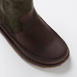 lahti-roast-forest-green-wool-oiled-leather-top-1029868-102878.jpg